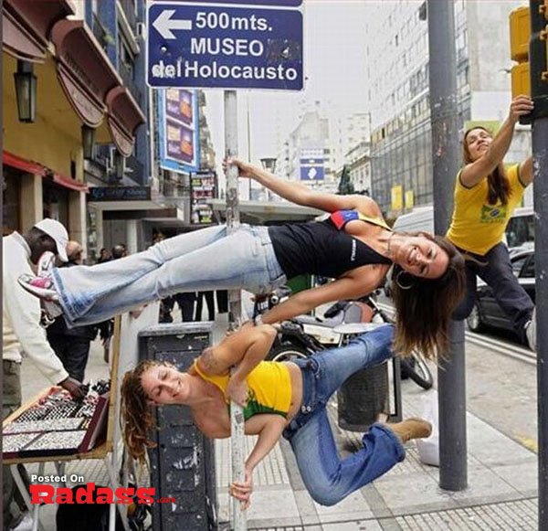 girl-you-are-strange-30 img-41