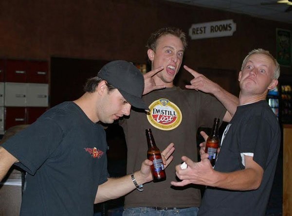 Hilarious photos of drunk people. (1)