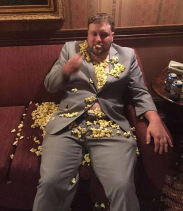 Hilarious photos of drunk people. (15)