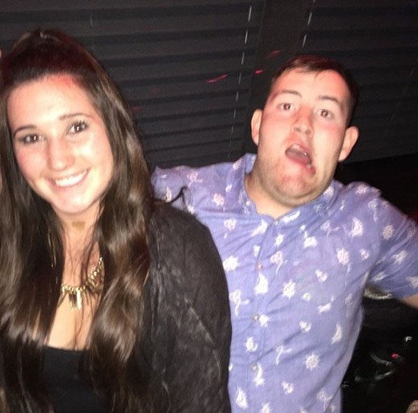 Weekend confessions of drunk college girls and guys partying. (28)