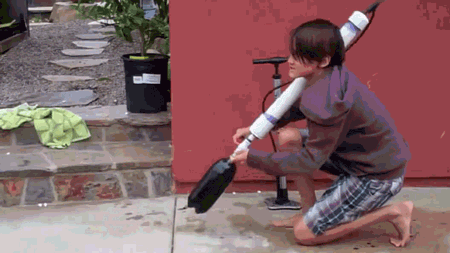 The funniest fail GIFS on the internet. (4)