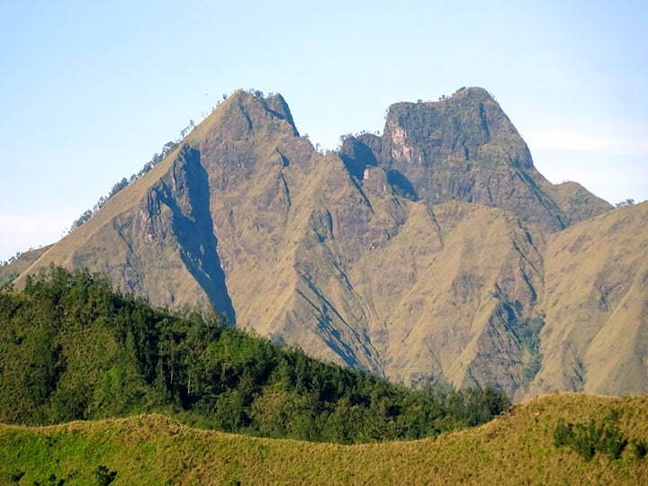 Menikmati Keindahan Alam di Wisata Gunung Surabaya 4 Gunung Anjasmoro