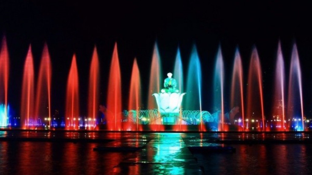 Eksplorasi Keindahan Alami: Wisata Air Mancur Surabaya 1 Wisata Air Mancur Surabaya