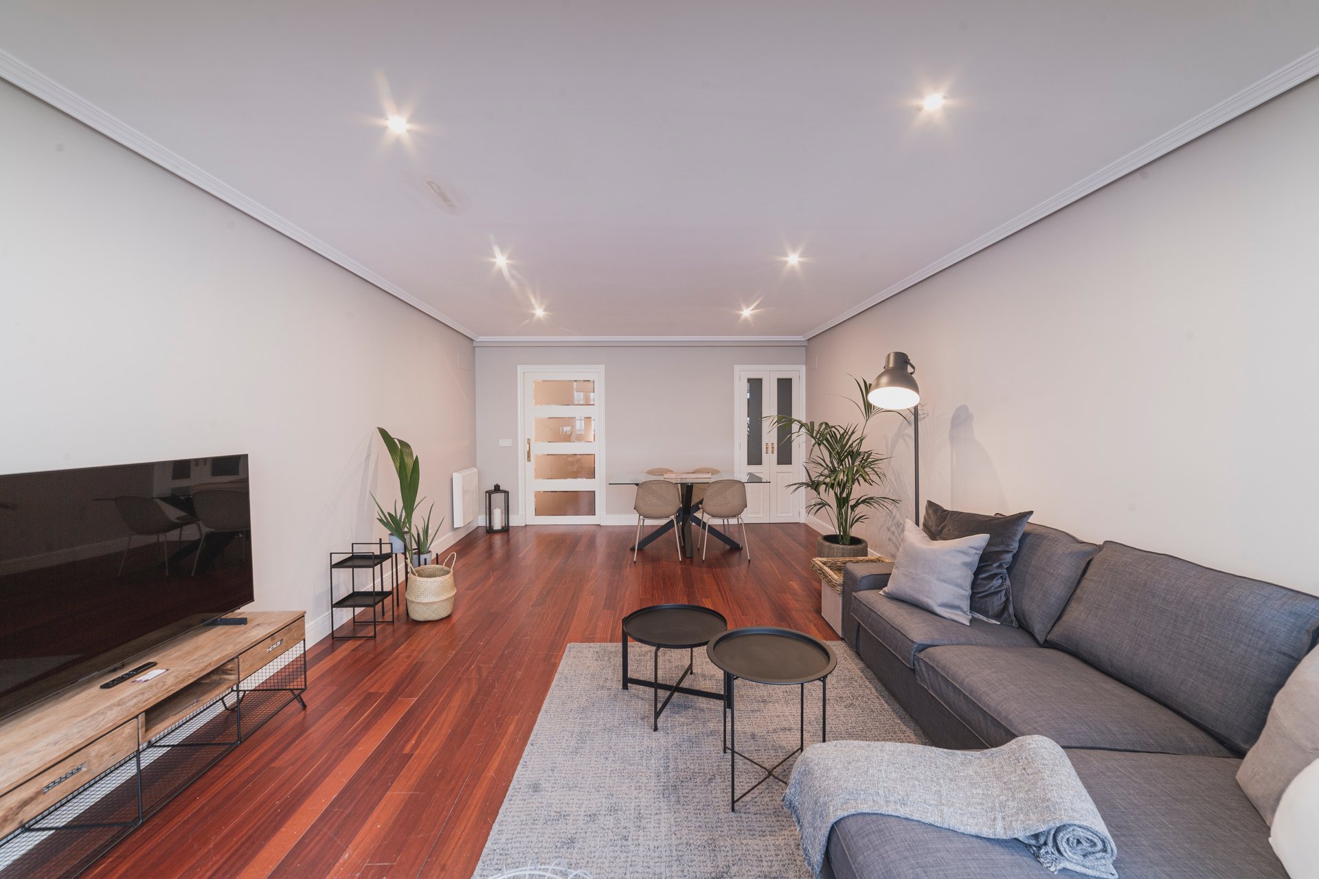 real920154 Sala de estar del apartamento de corta estancia en A Coruña Calle Real - Planta 2