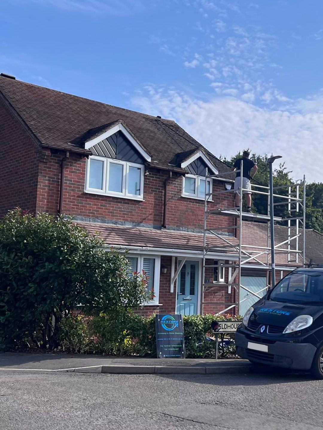 moss-removal-henley-in-arden-5 img-2