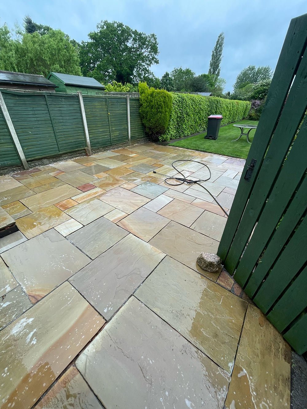 garden-paving-wash-after img-2