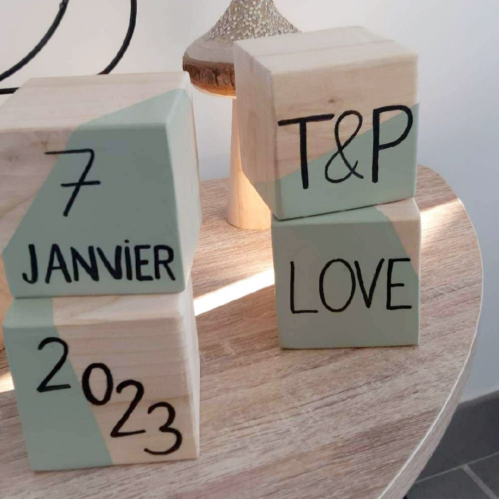 cube-décoration-bois-personnalisé-mariage-idée-cadeau-artisanal cube-décoration-bois-personnalisé-mariage-idée-cadeau-artisanal