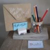 support-pot-crayons-bureau-cadeau-maitresse-fin-d'année-message-bois-personnalisé-artisanal support-pot-crayons-bureau-cadeau-maitresse-fin-d'année-message-bois-personnalisé-artisanal