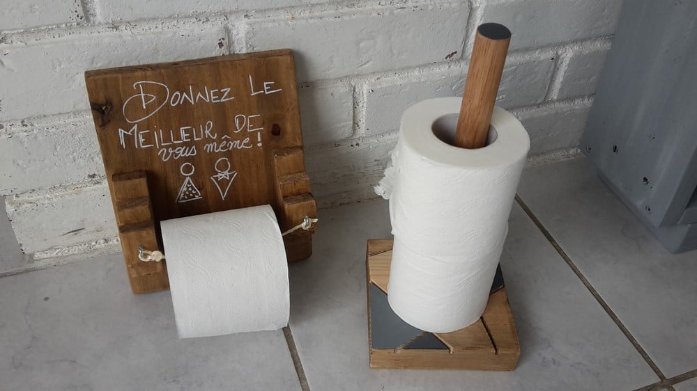 d&eacute;rouleur-distributeur-WC-papier-toilette-bois-personnalis&eacute;-humour-artisanal-mural-&agrave;-poser