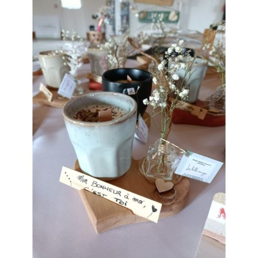 Bougie-parfumée-décoration-bois-artisanale-cadeau