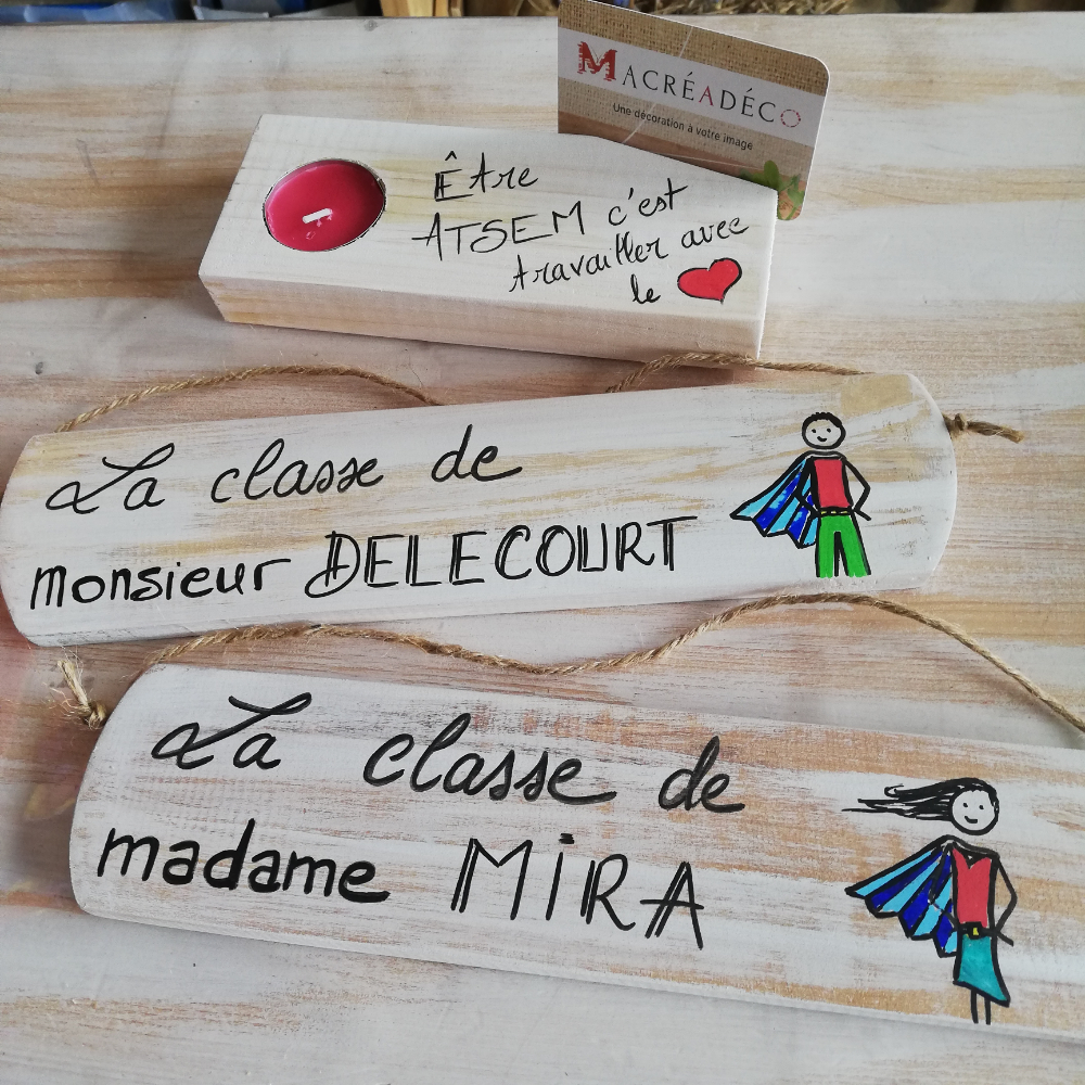 pancarte-plaque-panneau-décoration-maison-cadeau-bois-personnalisé-artisanal-maitresse pancarte-plaque-panneau-décoration-maison-cadeau-bois-personnalisé-artisanal-maitresse