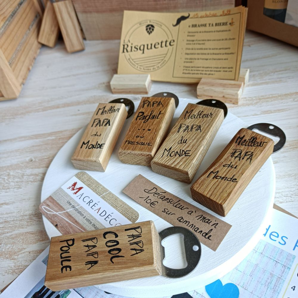 décapsuleur-ouvre-cannette-bière-main-bois-artisanal décapsuleur-ouvre-cannette-bière-main-bois-artisanal-cadeau-personnalisé
