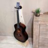 support-guitare-à-poser-pied-cadeau-bois-personnalisé-artisanal support-guitare-à-poser-pied-cadeau-bois-personnalisé-artisanal