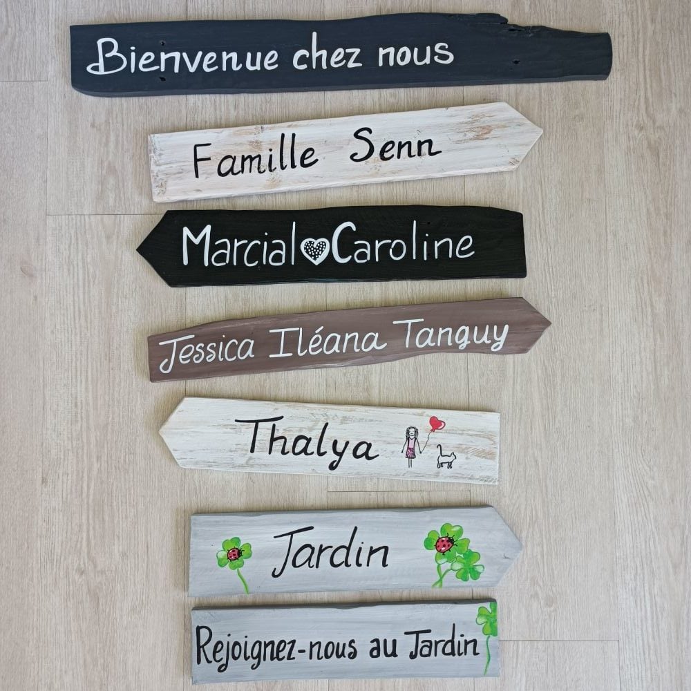 panneau-directionnel-flèche-direction-évènement-bois-interieur-extérieur-personnalisé-artisanal-mariage-commerce panneau-directionnel-flèche-direction-évènement-bois-interieur-extérieur-personnalisé-artisanal-mariage-commerce