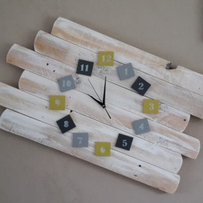 horloge-murale-bois-décoration-personnalisé-artisanal-pendule