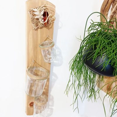 étagère-support-rangement-salle-de-bain-bois-sur-mesure-aménagement-bois-artisanal