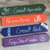 panneau-directionnel-flèche-direction-évènement-bois-interieur-extérieur-personnalisé-artisanal-mariage-commerce Panneaux: Ayurveda, Formations, Reiki, Feng Shui.
