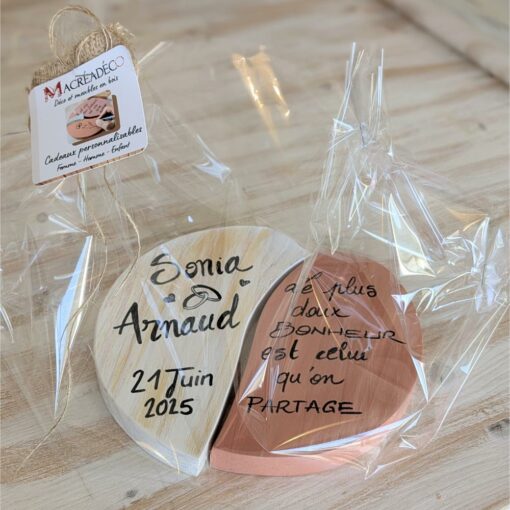 Cœur en bois personnalisé "Sonia et Arnaud".
