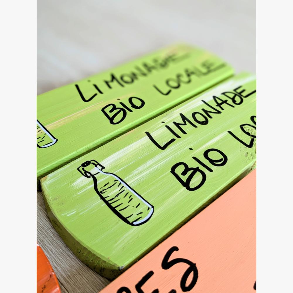 pancarte-panneau-signalétique-coloré-peps-personnalisé-été-commerce Pancartes colorées promotion limonade bio locale.