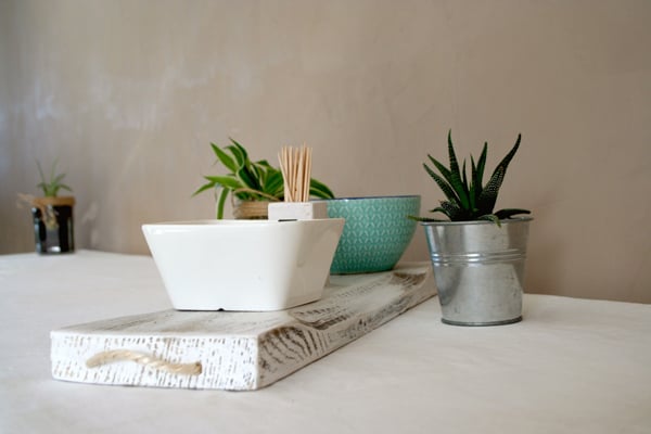 plateau-apero-bol-bois-pics-deco-table-nature-artisanal-personnalis&eacute;-cadeau