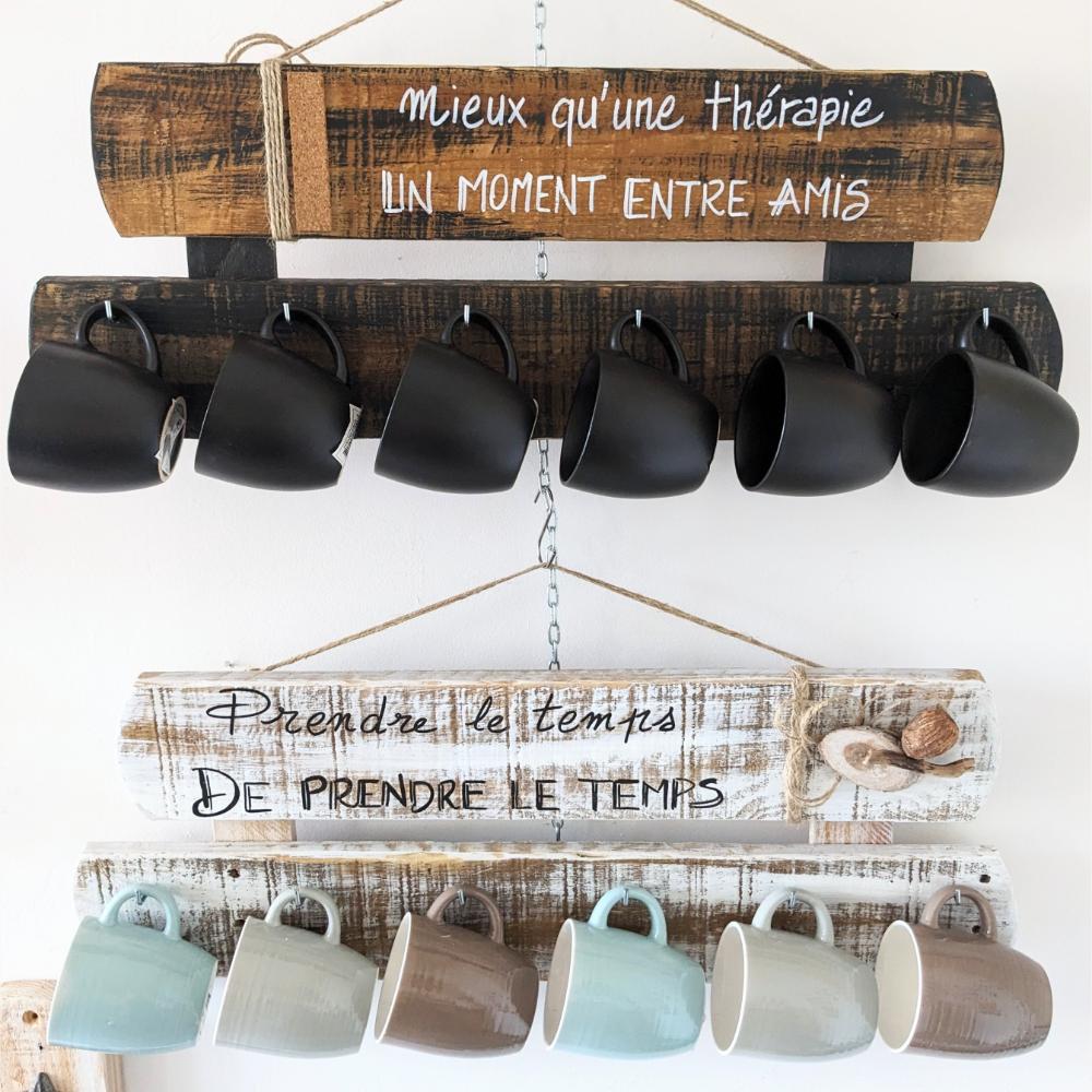 présentoir-support-rangement-tasses-mugs-murale-cuisine-café-bois-personnalisé-artisanal