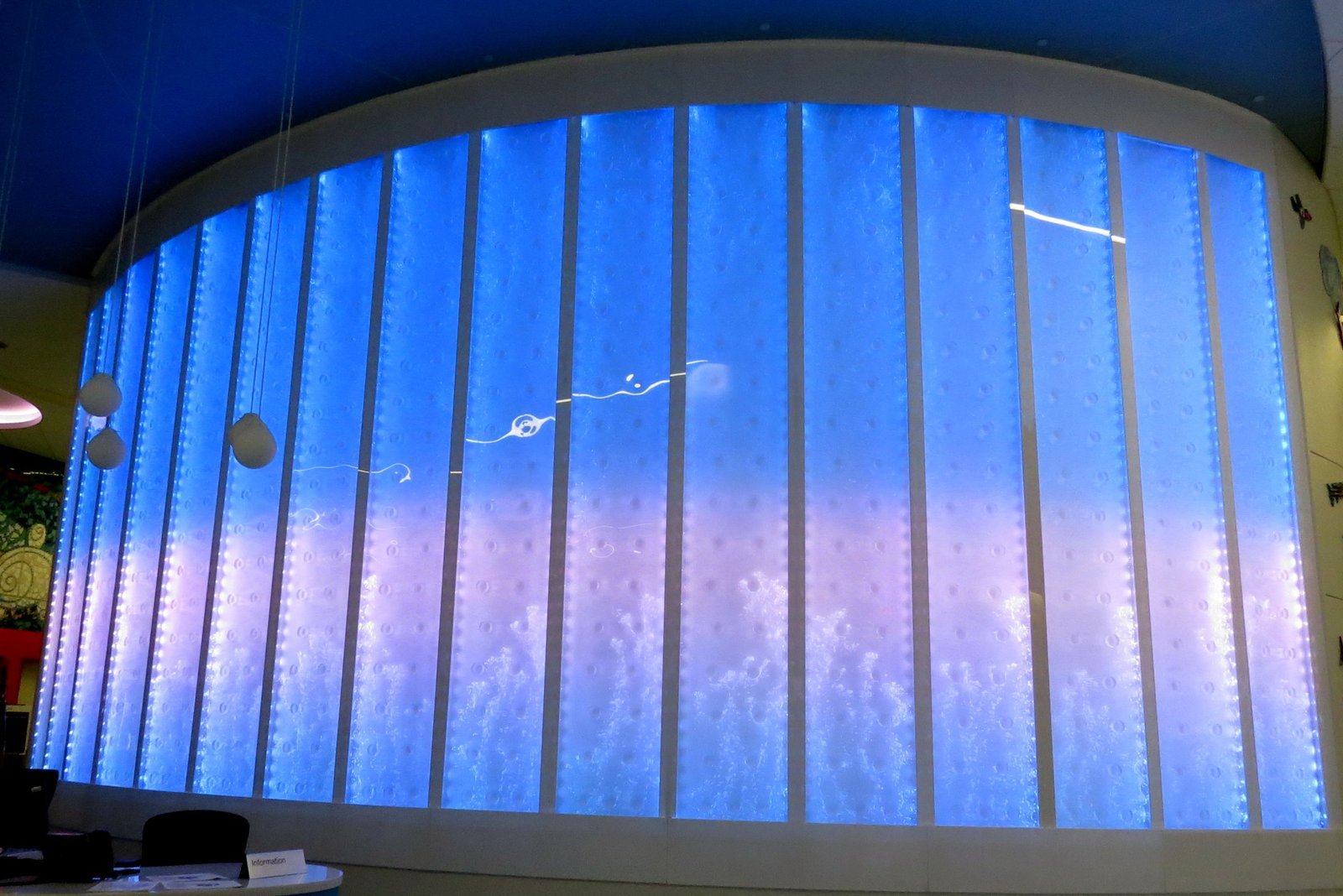 Galleries 77 Bubble Wall; Childrens Hospital Enclosed Water Feature, Grand Rapids, MI