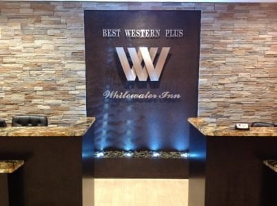 Hotel-water-wall Harrison-ohio Water-feature-front-desk Brown-scored-acrylic-2