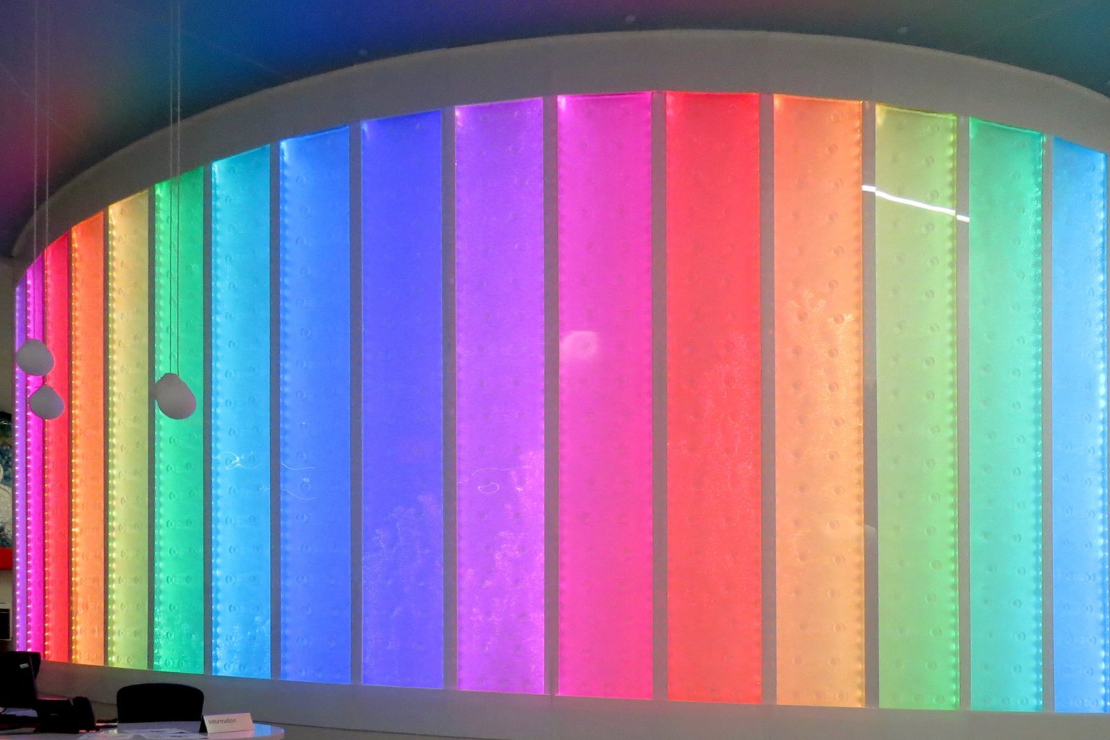 Galleries 3 Bubble Walls; Helen DeVos Children's Hospital, Grand Rapids, MI