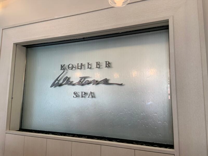 Glass Water Wall-Frameless-at Kohler Waters Spa in Chicago, Illinois Glass Water Wall-Frameless-at Kohler Waters Spa in Chicago, Illinois