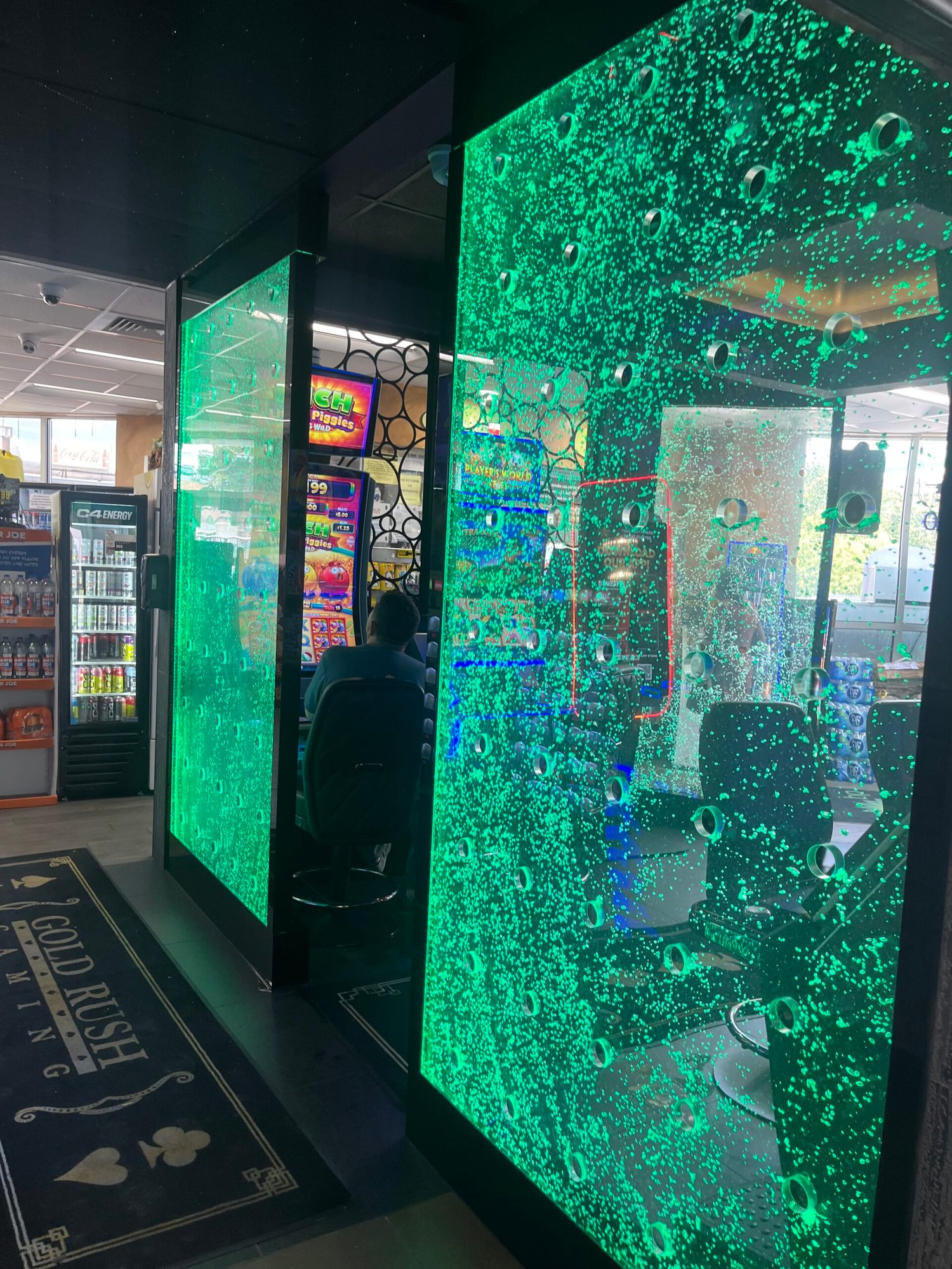 Rod-Style-Bubble-Wall-Swirley-for-Gold-Rush-Gaming-Casino-in-River-Grove Illinois