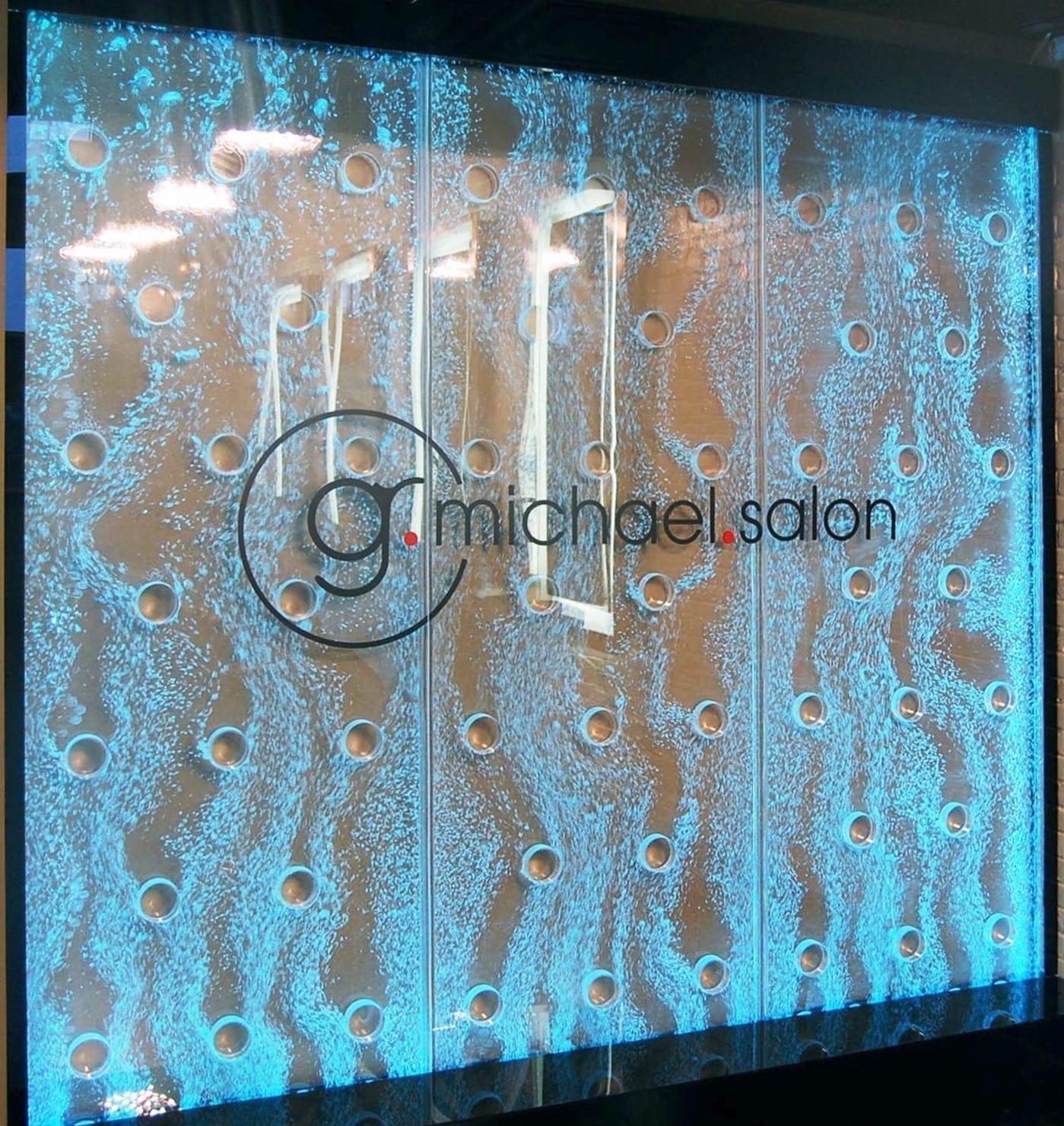 Galleries 87 Bubble-Wall-Water-Feature G-Michael-Salon -IN-enclosed-water-feature-blue-1