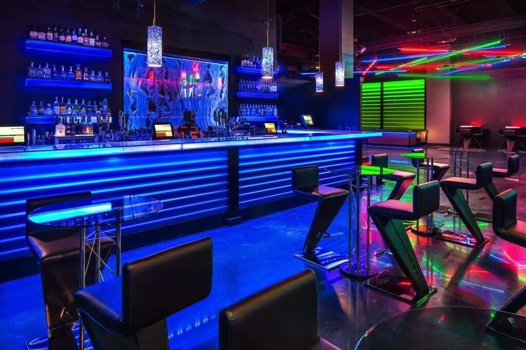 Galleries 80 Bubble Wall-Swirley Rod Style-at Shadeh Nightclub In Buffalo Thunder Casino In New Mexico