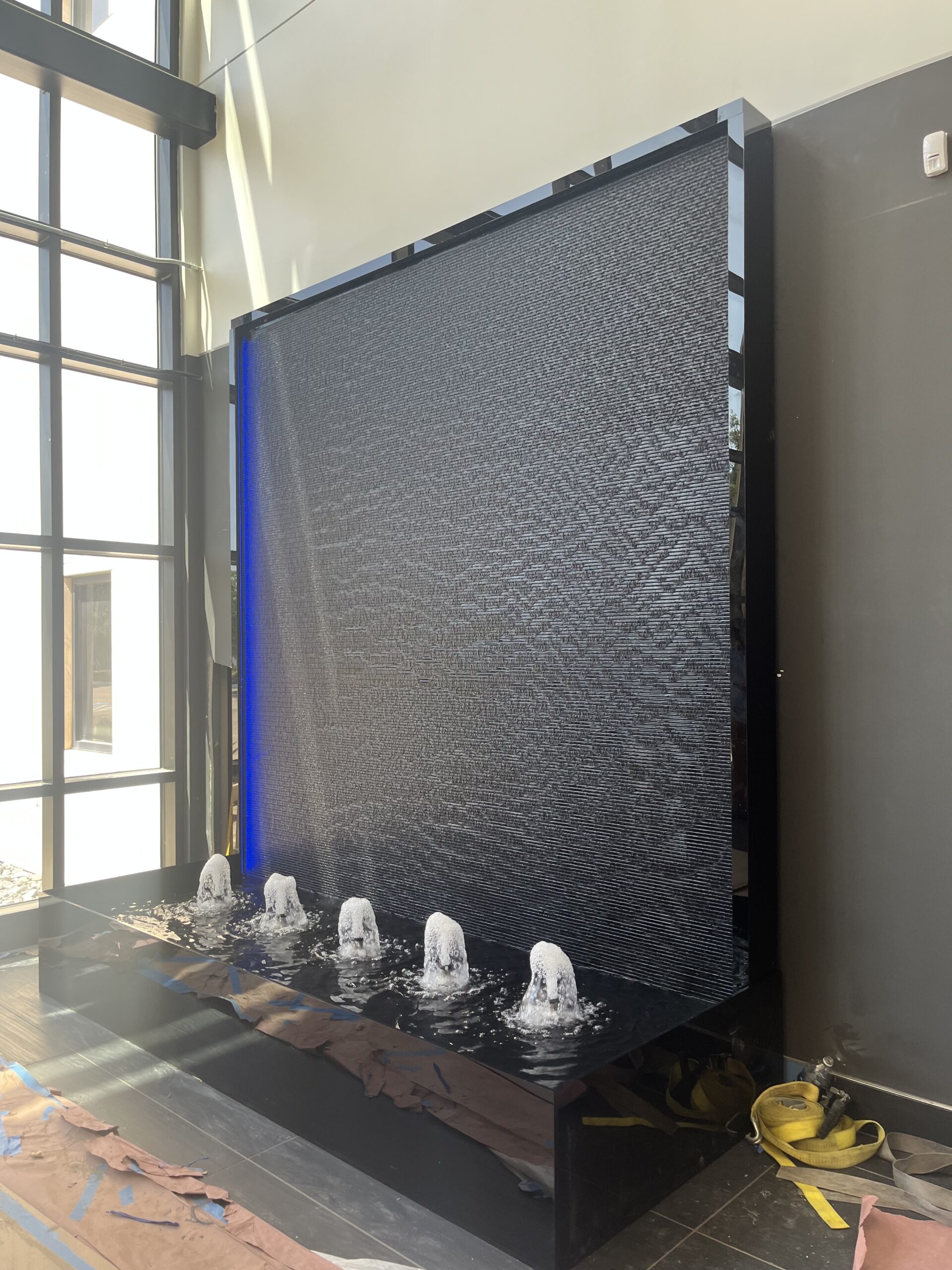 Acrylic Water Features 74 Black Scored Acrylic Water Wall with Reflection Pool and Bubbler Jets for Gourmet Foods in Addison Dallas Texas 2 scaled