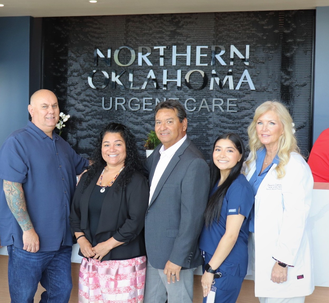 Black Scored Acrylic Water Wall with Tonkawa Northern Oklahoma Urgent Care in Tulsa, Oklahaoma