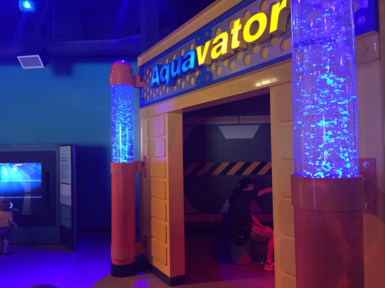 Bubble Tubes 13 Bubble Tubes at Discovery Cube Museum in Orange County California