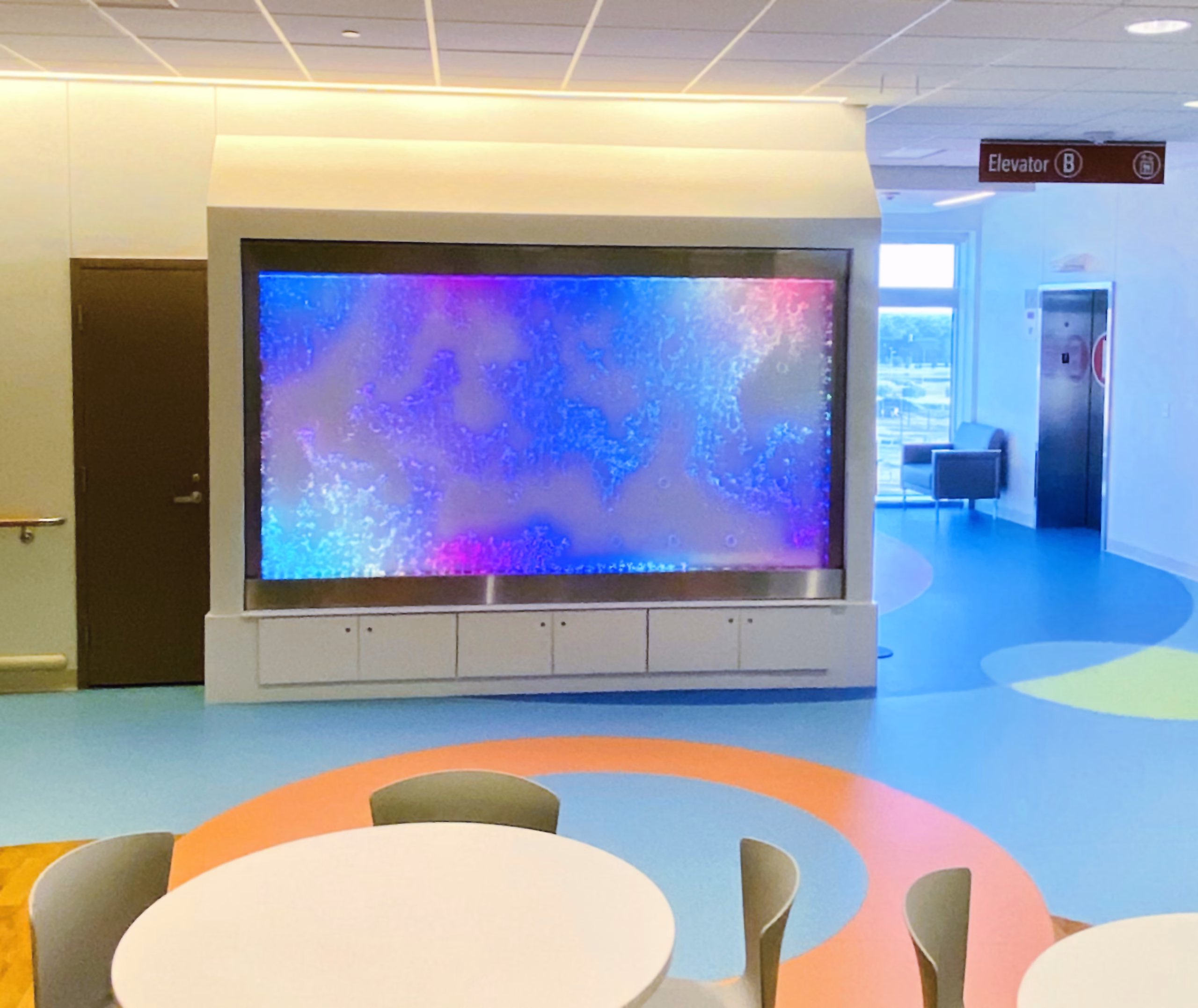 Bubble Walls 303 Bubble Wall Rod Swirley Hospital in Toledo Ohio 3 1 scaled