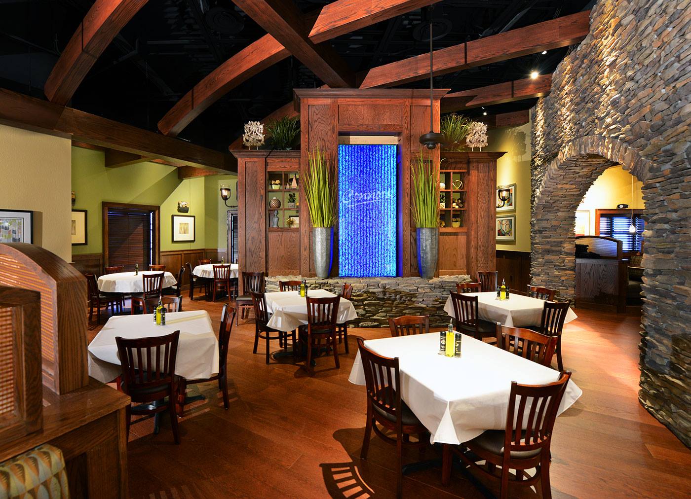 Bubble Walls 357 Bubble Wall Vertical Chamber at Connors Steak Seafood Cool Springs Nashville Tennessee