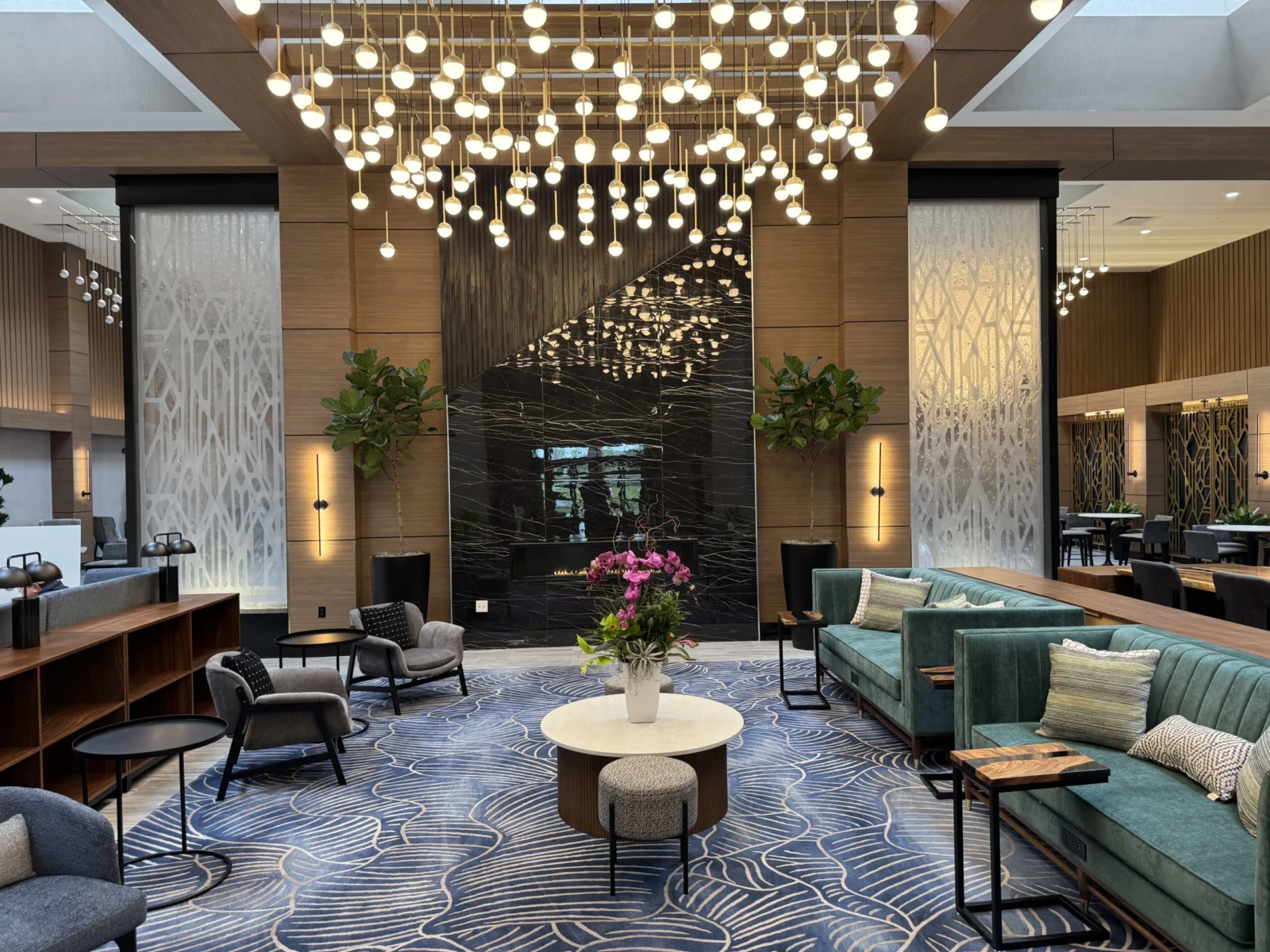 Enclosed Sealed Water Wall with Etched Pattern Logo for Chicago Marriott Northwest in Hoffman Estates, Illinois 2