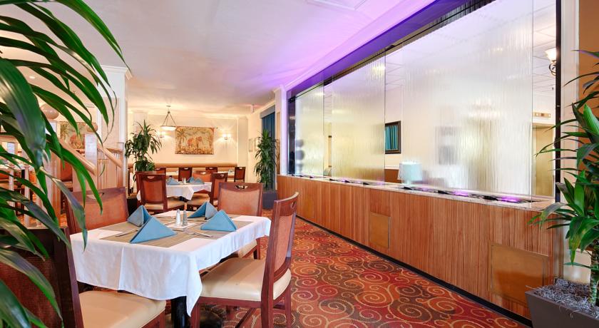 Glass Water Features 93 Glass Water Wall Frameless at Best Western Plus Grosvenor San Francisco Airport SFO California 2