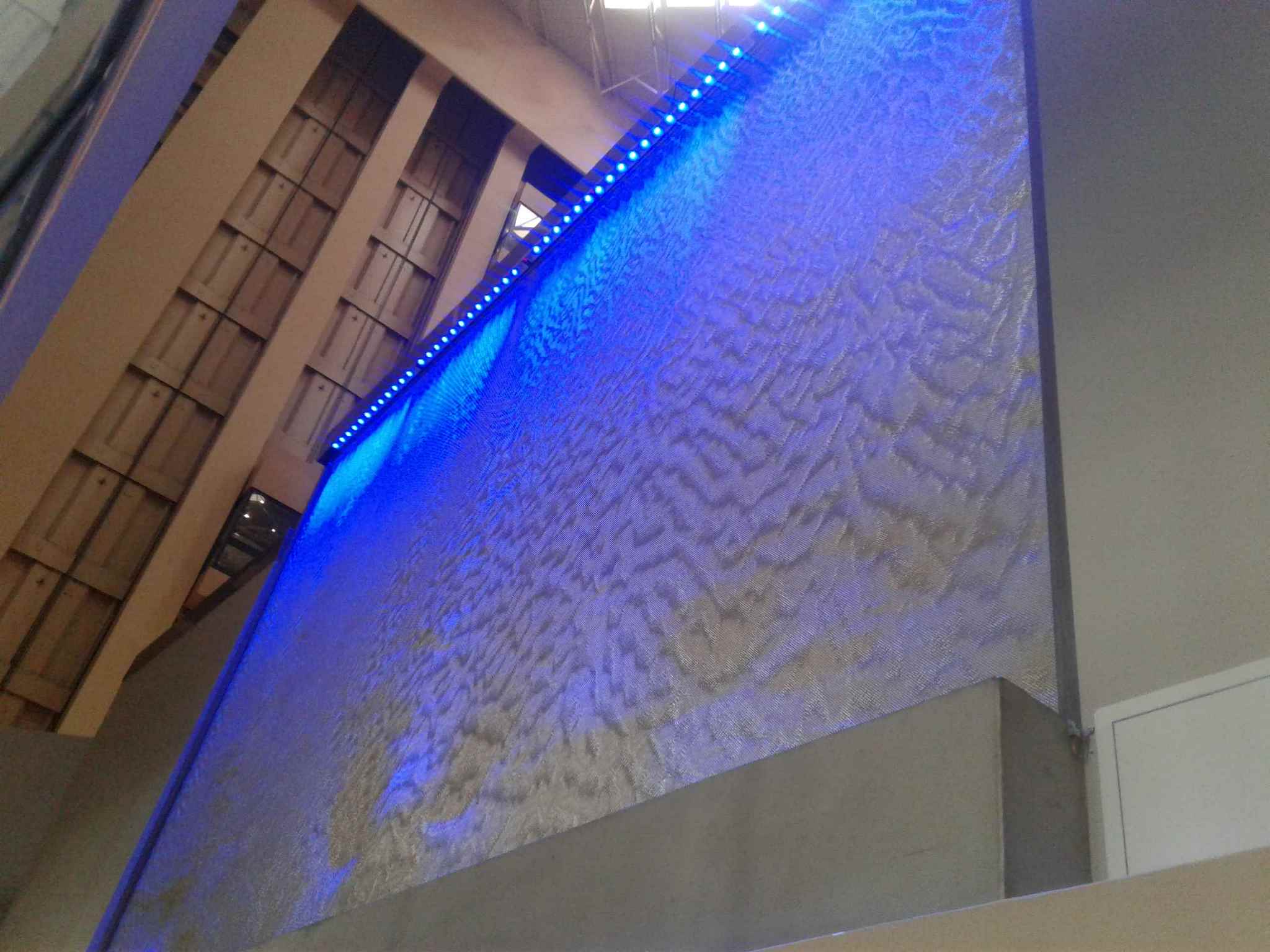 Wire Mesh Water Features 35 Mesh Waterfall at Embassy Suites Phoenix 3