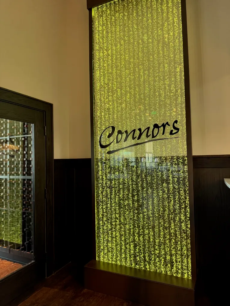 Bubble Walls 360 Vertical Chamber Bubble Wall with Logo for Connors Steak Seafood Tallahassee Florida Restaurant 2