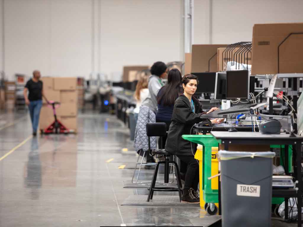 5 Reasons to Invest in Amazon Global Selling