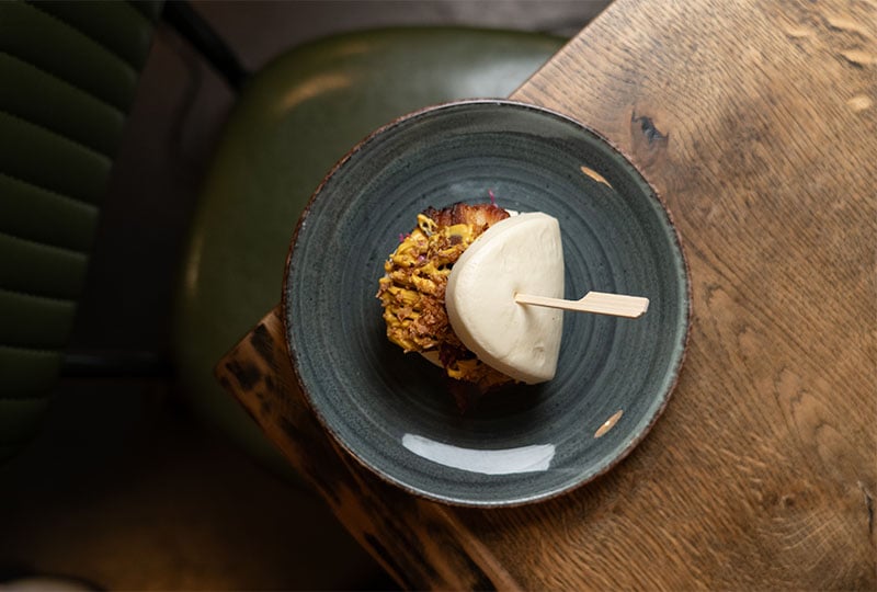 Bao al vapore ripieno specialit&agrave; Osteria Kobuta