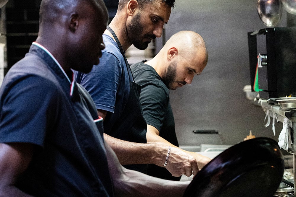 Brigata di cucina e staff Osteria Kobuta