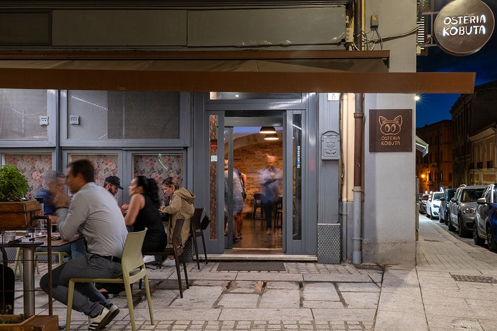 Ingresso Osteria Kobuta Vico Carlo Felice Cagliari