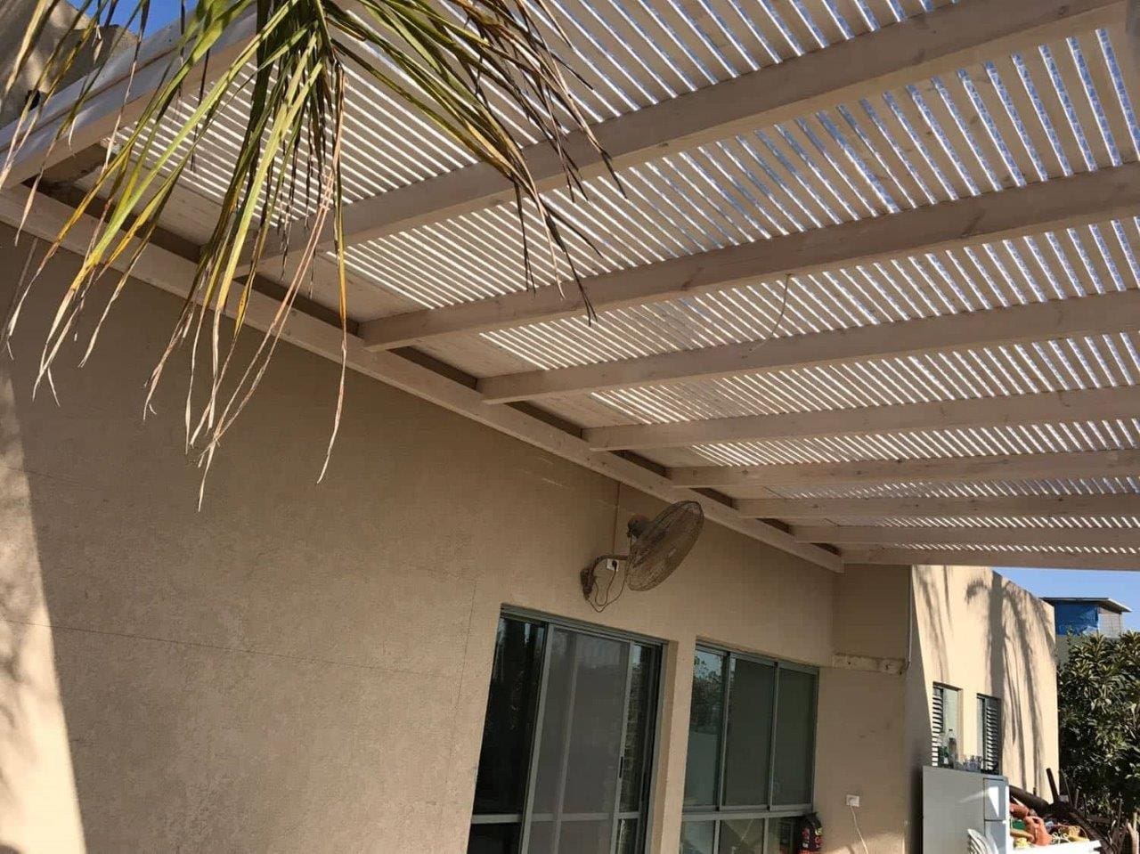 פרגולה2-1367x1024 פרגולות וסנטף- פתרון הצללה מושלם בלוג מאמרים בנושא פרגולות סנטף  פרגולה2-1367x1024 פרגולות וסנטף- פתרון הצללה מושלם