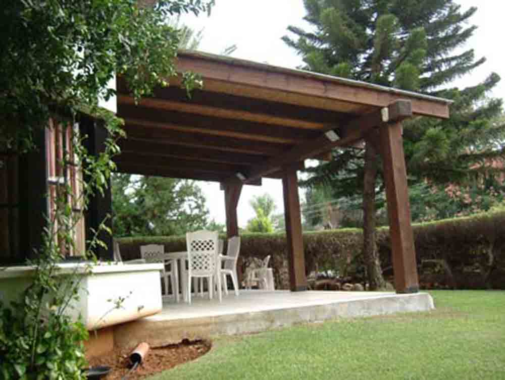 פרגולות מעץ גושני פרגולות מעץ גושני