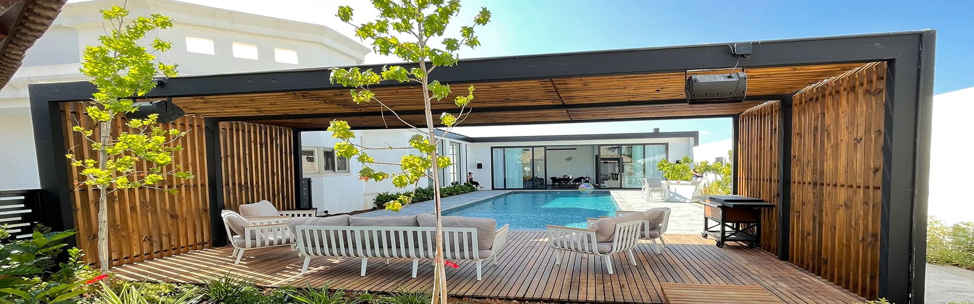 1920-600J-1903x595 פרגולות עץ ואלומיניום - כל המידע שאתם צריכים לדעת בלוג מאמרים בנושא פרגולות פרגולות פרגולות אלומיניום  1920-600J-1903x595 פרגולות עץ ואלומיניום - כל המידע שאתם צריכים לדעת