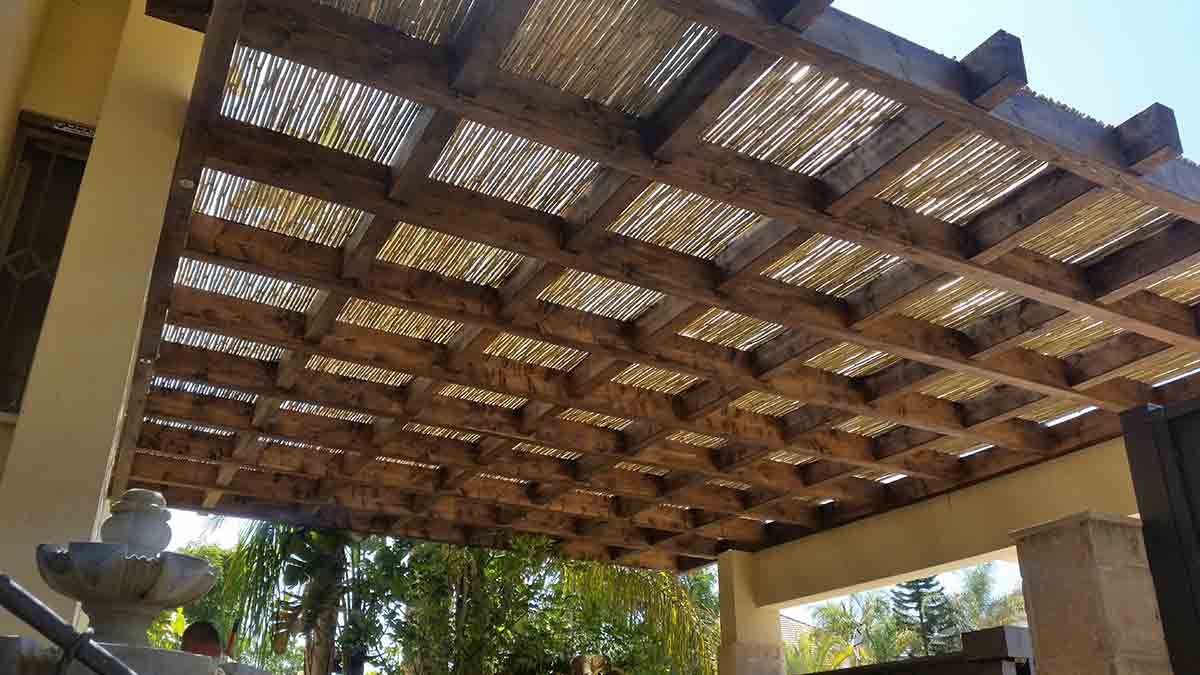 במבוק לפרגולה במבוק לפרגולה