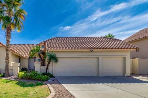 garage-door-panel-replacement img-3